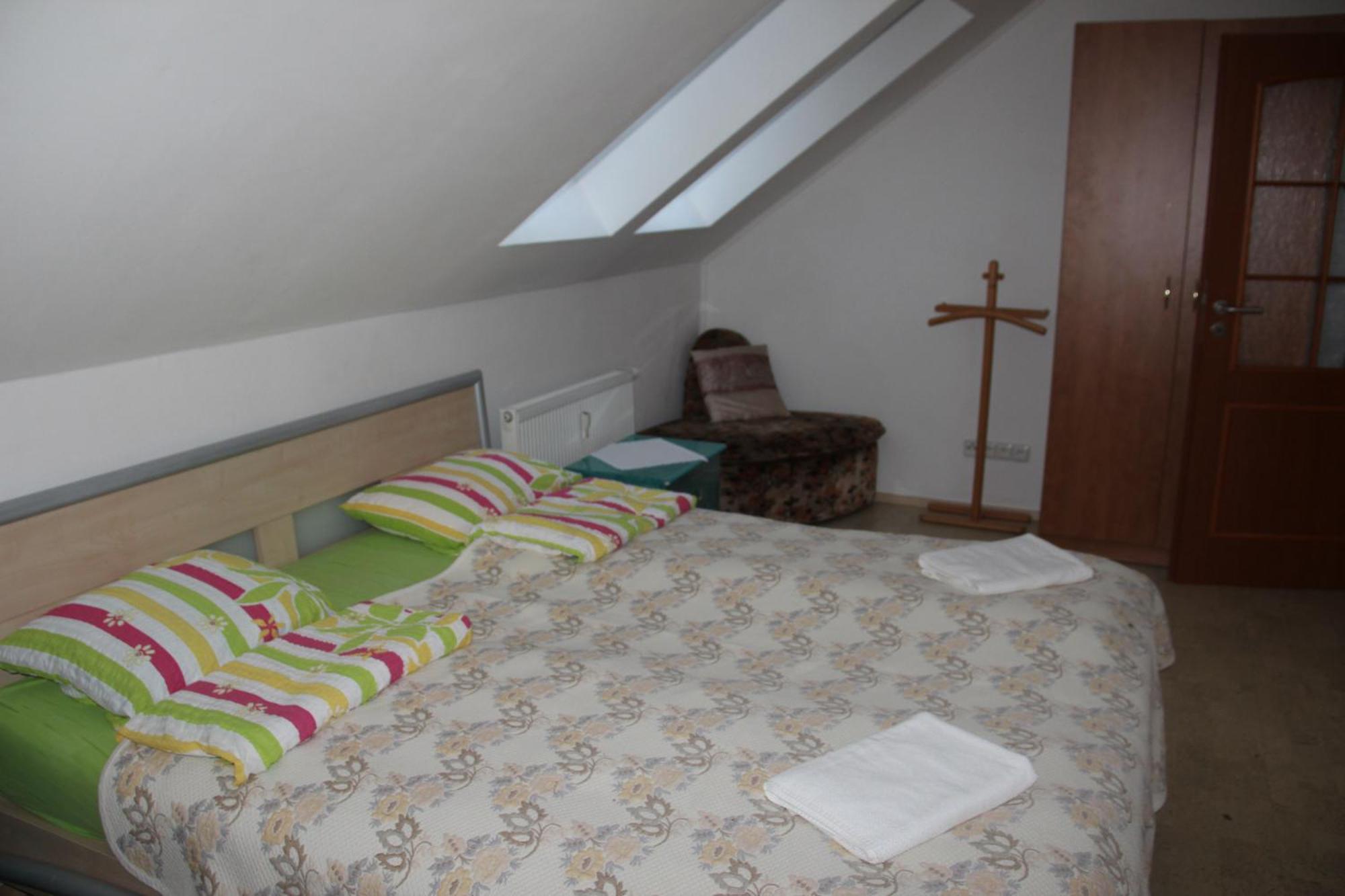 קרלובי וארי Apartment Lilianna חדר תמונה
