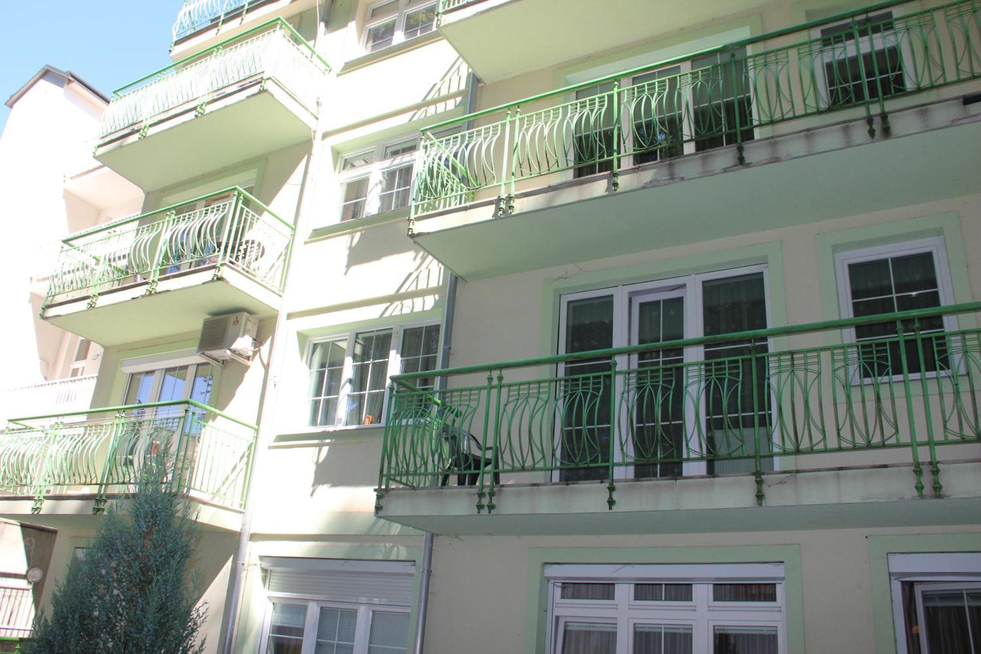 קרלובי וארי Apartment Lilianna מראה חיצוני תמונה